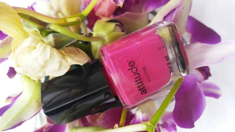 Lakme True Wear Nail Polish Review and Photos