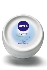 Nivea Soft Light Moisturising Cream