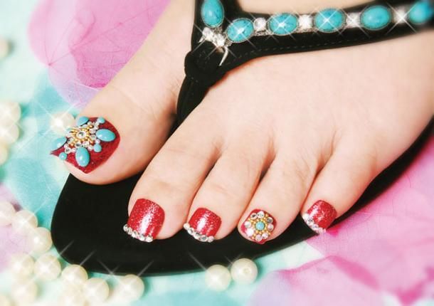 indian toe nail art